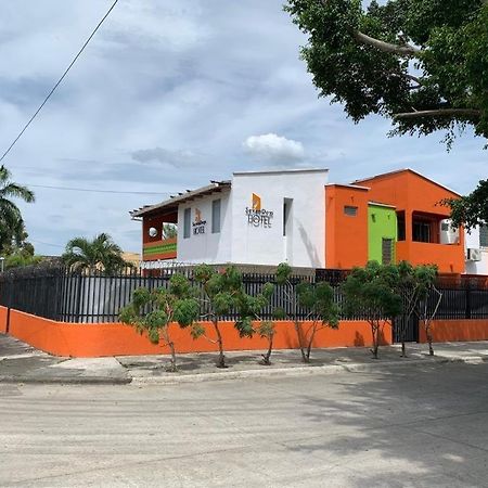 Seven Days Hotel San Pedro Sula Dış mekan fotoğraf